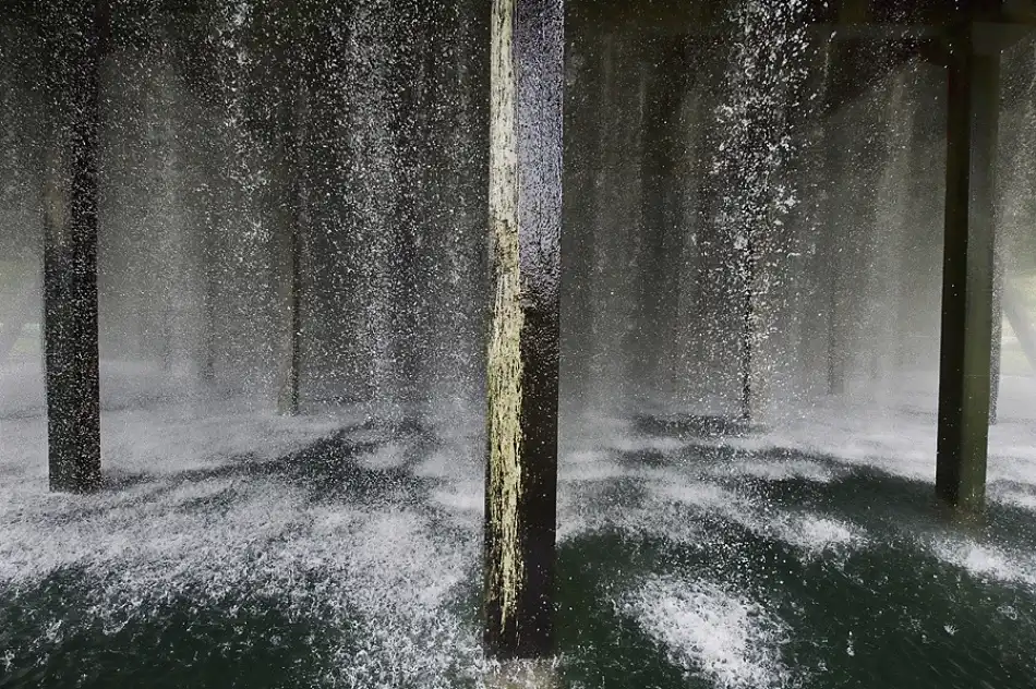 Kravanja, Jure: Agua fría