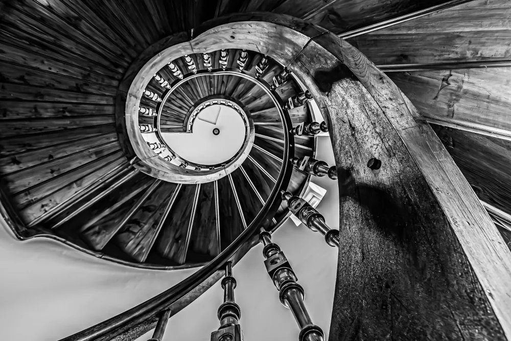 pasca, iuliana: Espiral