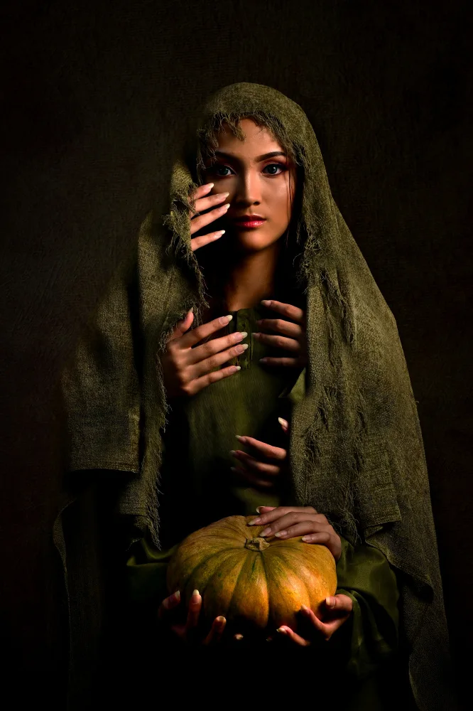 Setiadi, Ajar: halloween