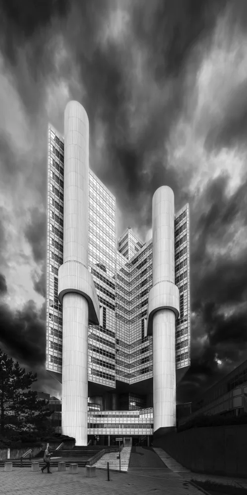 Dauer, Andy: monument
