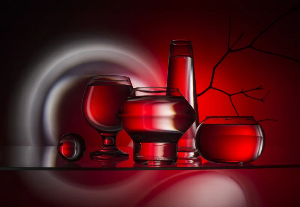 Popov, Evgeniy: From the series "Experiments with glass"