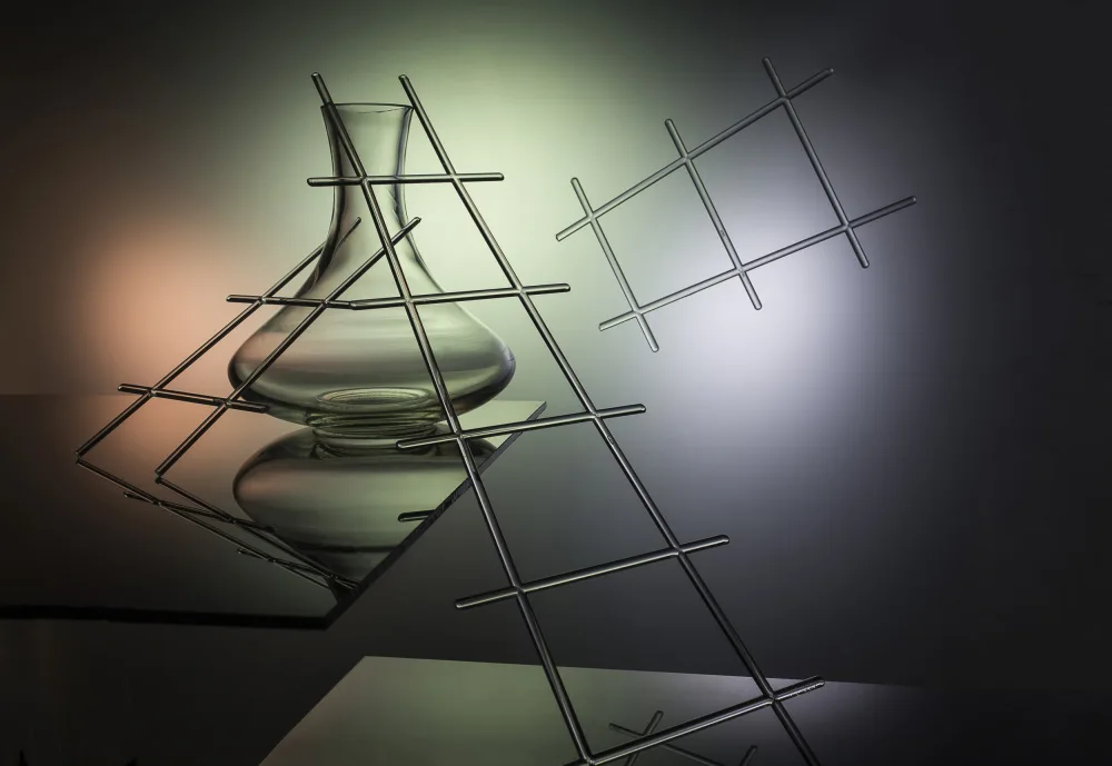 Popov, Evgeniy: From the series "Experiments with glass"