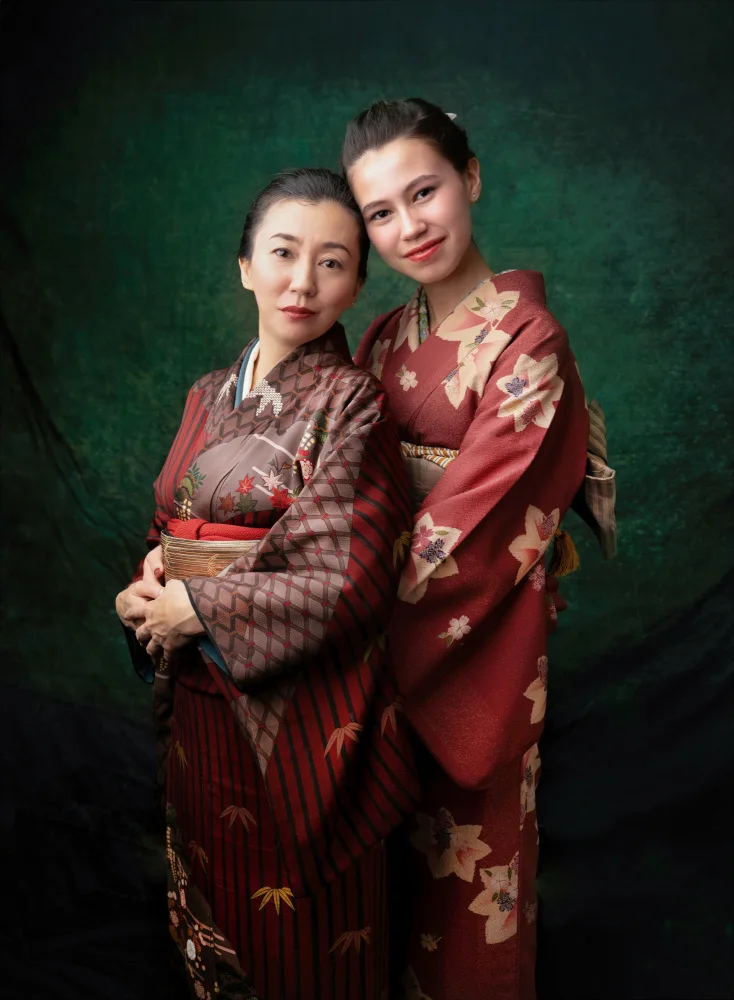 Wang, Catherine: Damas en kimono