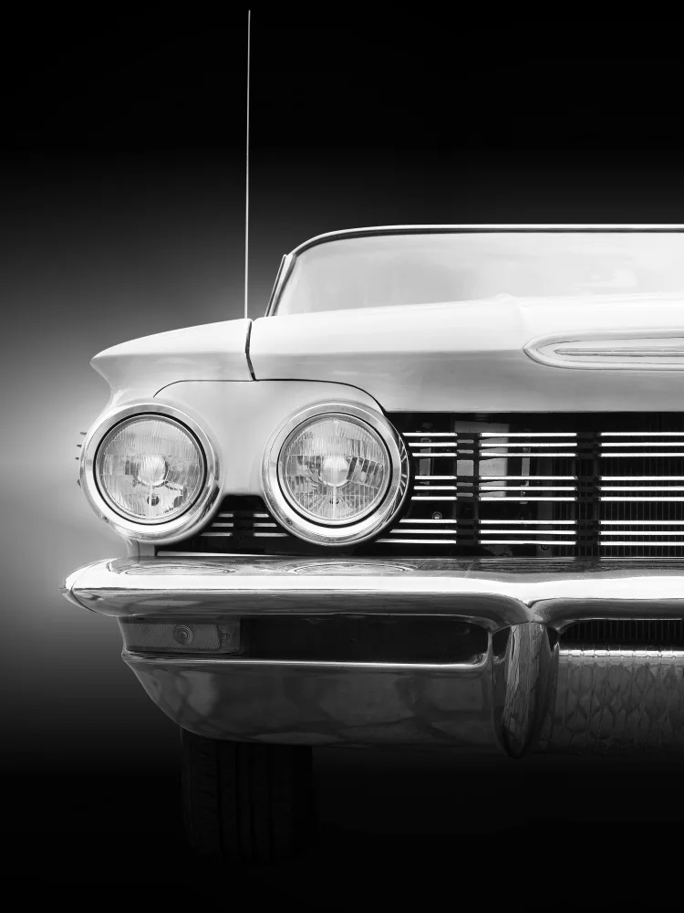 Gube, Beate: American classic car Super 88 1960 Front view