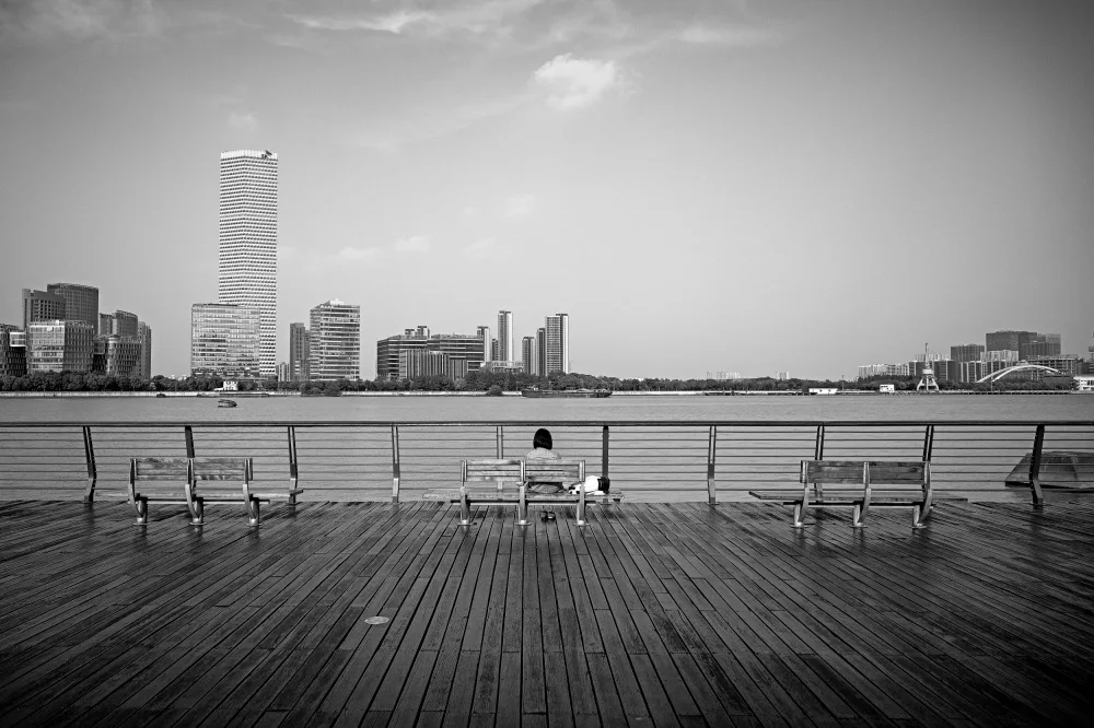 CervoAnsioso: Alone In a Summer Afternoon