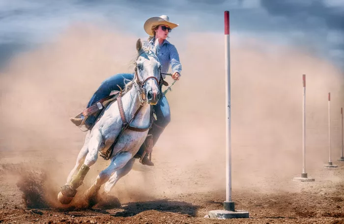 Ben.C.L: Pole Bending