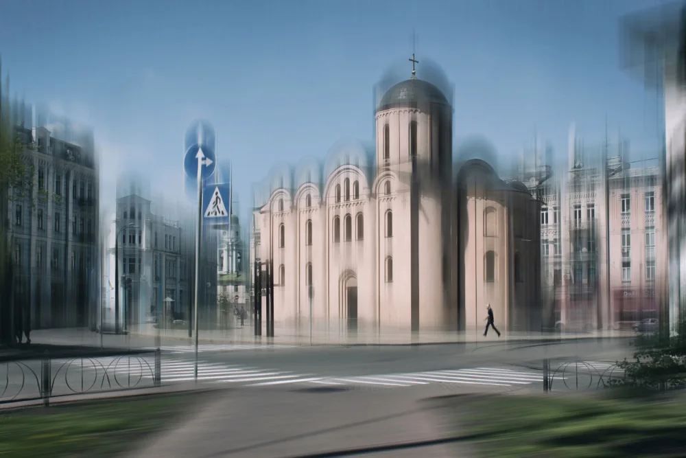 Kiyashko, Alexander: Podil,kostel Pyrohoshcha