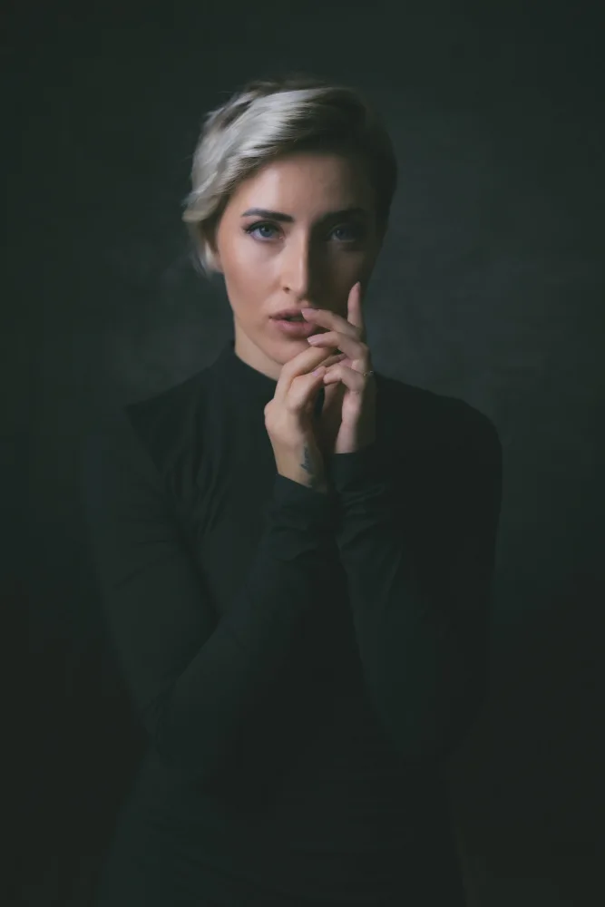 Pisoni, Francesca: Angelika