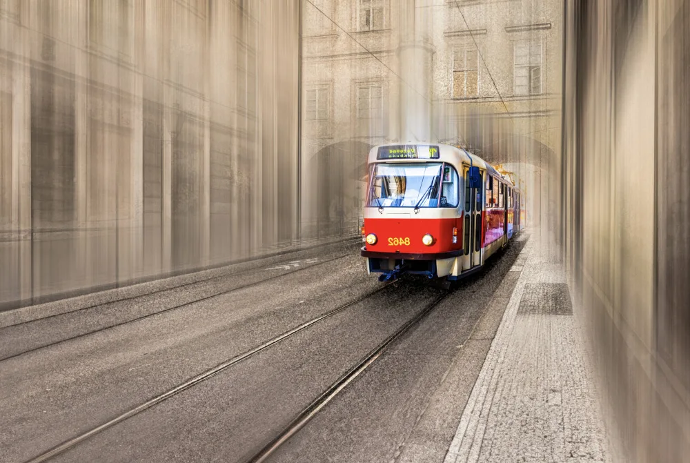 Zeng, Kenneth: Rote Seilbahn