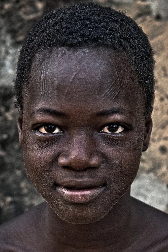 Boyle, Mark: Mladá dívka,Burkina Faso