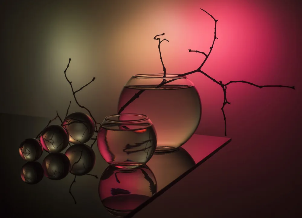 Popov, Evgeniy: From the series "Experiments with glass"