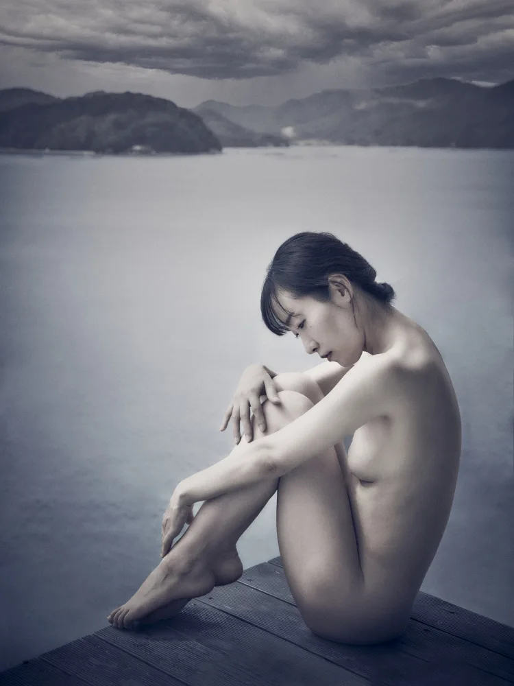 Kinugawa, Yoshinori: nuvoloso