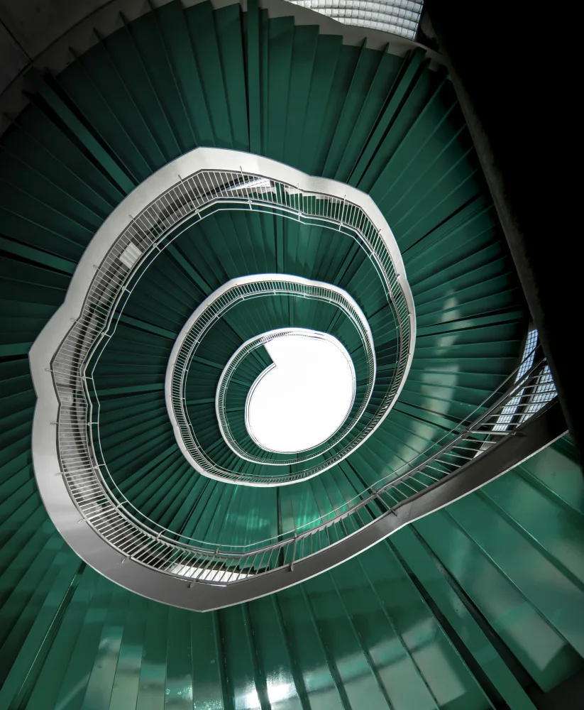 Hara, Tomoshi: spiral staircase