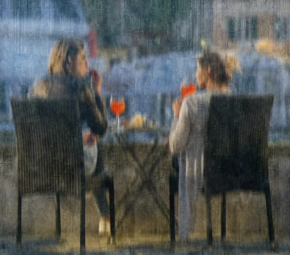 Dupont, Isabelle: Along the harbour