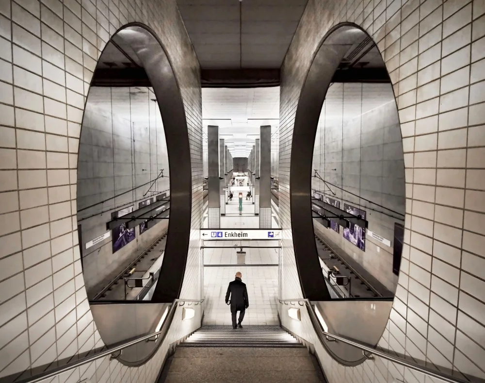 Reichert, Renate: station de métro