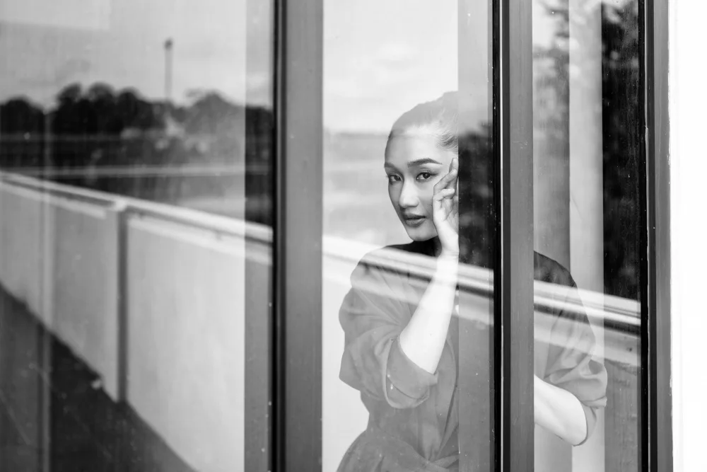 Long, Kieron: Ventana