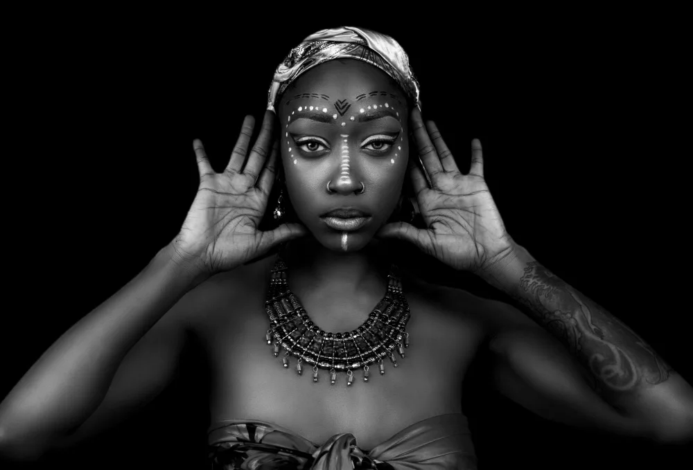Farkas, Viktoria: Style africain