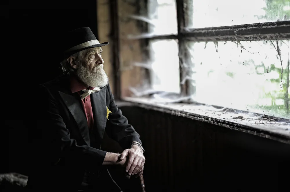 Andrei, Remus Stefan: Waiting the next day