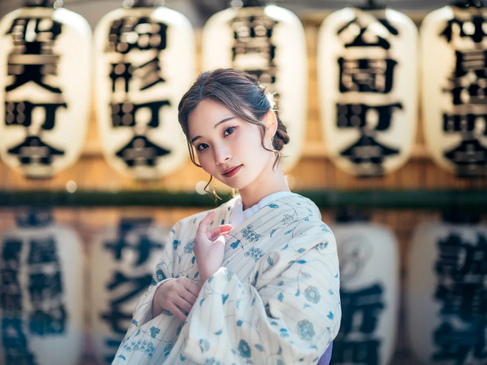 Fujii, Yuzo: Asakusa Kimono Girl