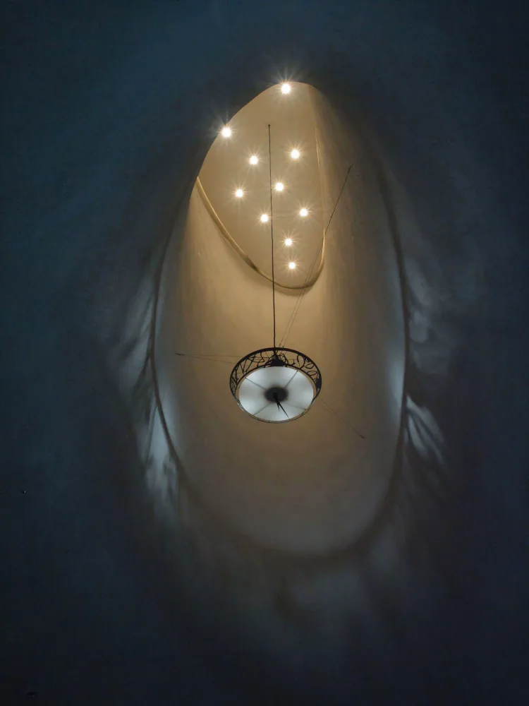 FF, Chia David: Závěsná lampa