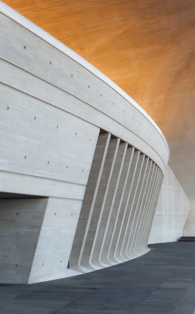 Neu, Mario: aufgeräumte Architektur