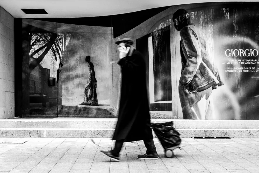 Photographer, Street Adam: Düsseldorf 2021-03