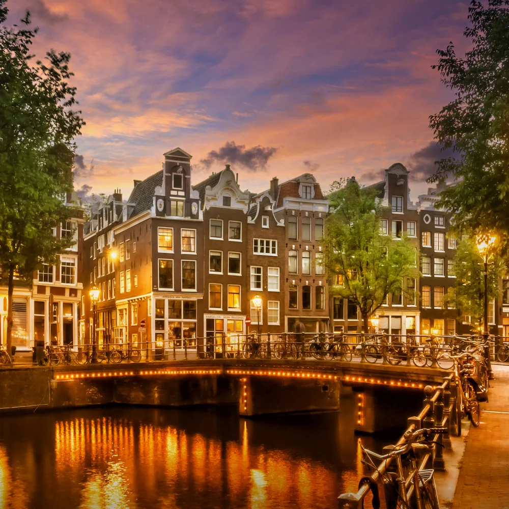 Viola, Melanie: AMSTERDAM Impressione idilliaca di Singel