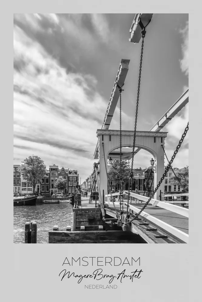 Viola, Melanie: V centru pozornosti: AMSTERDAM Magere Brug
