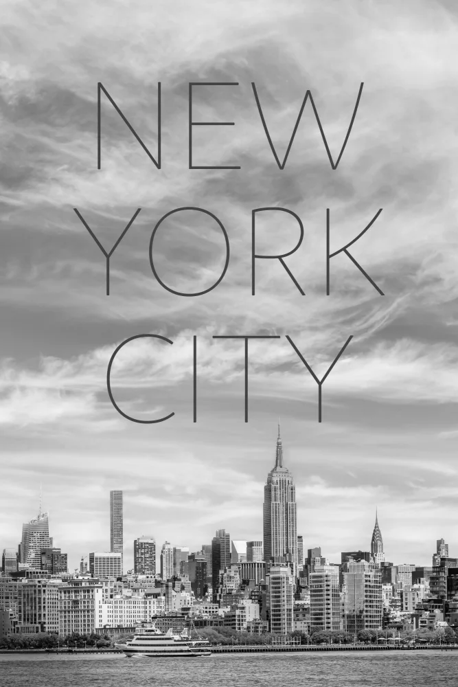 Viola, Melanie: NYC Midtown Manhattan | Text & Skyline