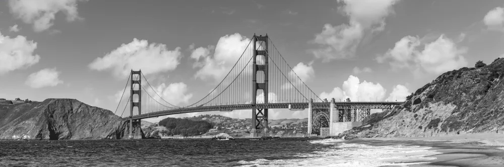 Viola, Melanie: GOLDEN GATE BRIDGE Baker Beach Panoramatický výhled | Černobílý