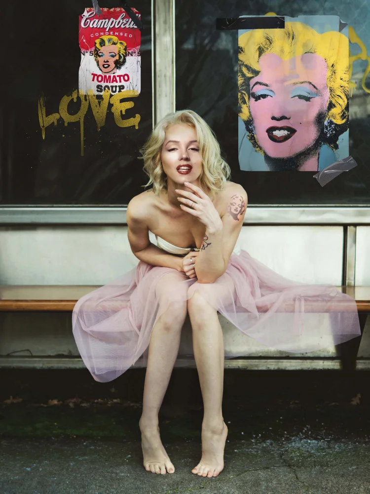 Dikhotomy: Nouvelle Marilyn