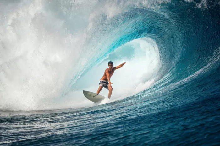 Guillemot, Mathilde: Mythical Teahupo'o - Big Wave