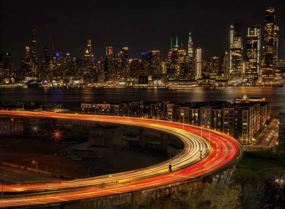 Kong, Chris: City Light Trails