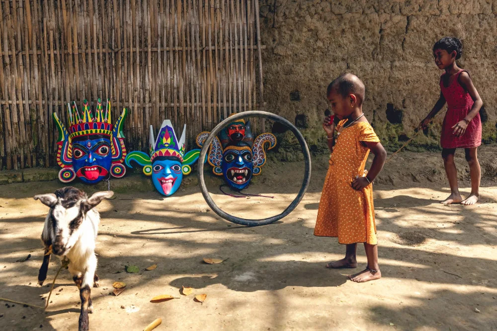 Das, Prithul: Gomira Village Story