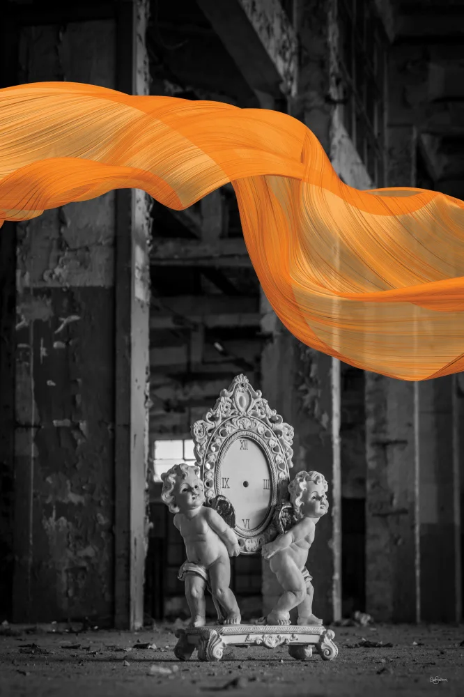 Skellern, Sue: Orange Ribbon & Clock Orange