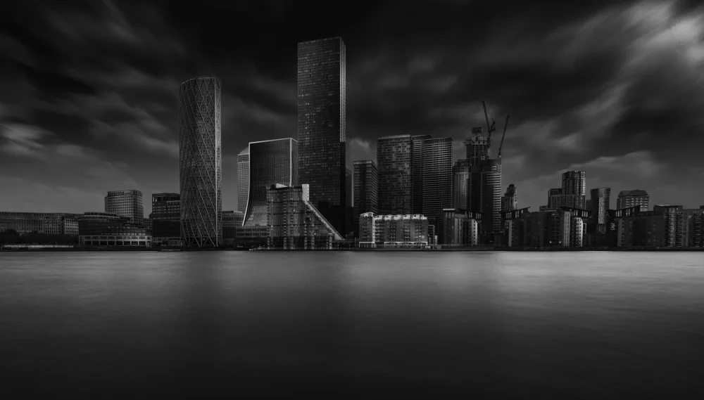Mathew, Jobin: Canary Wharf – London