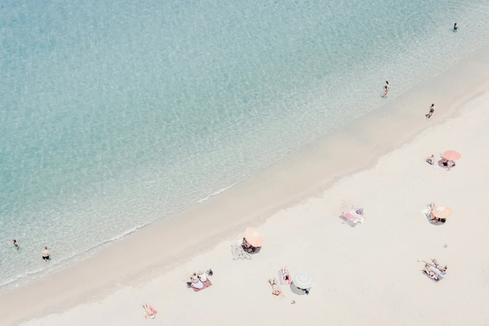 Photolovers: Aerial beach view