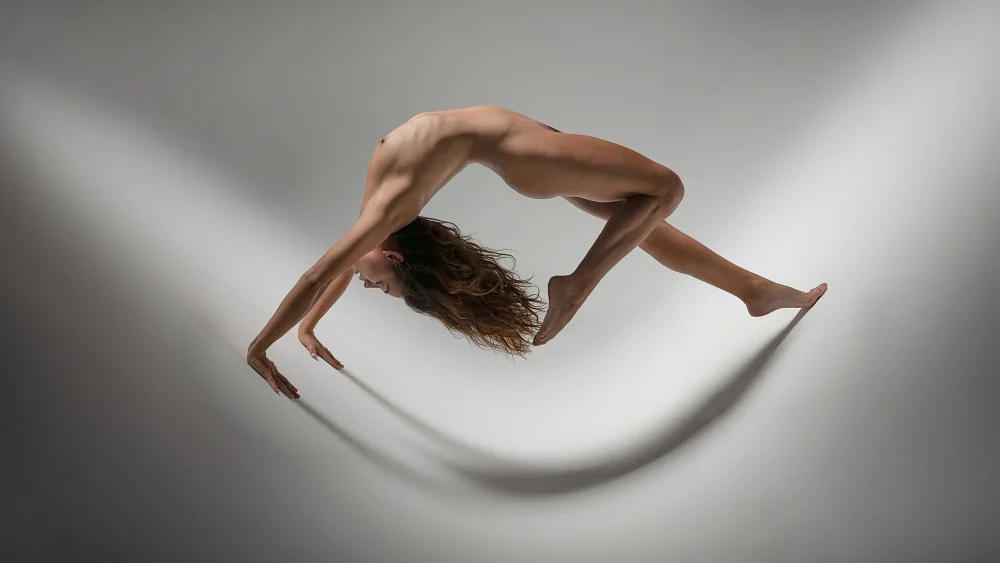 Raga, Gil Joan: Joana gymnastka