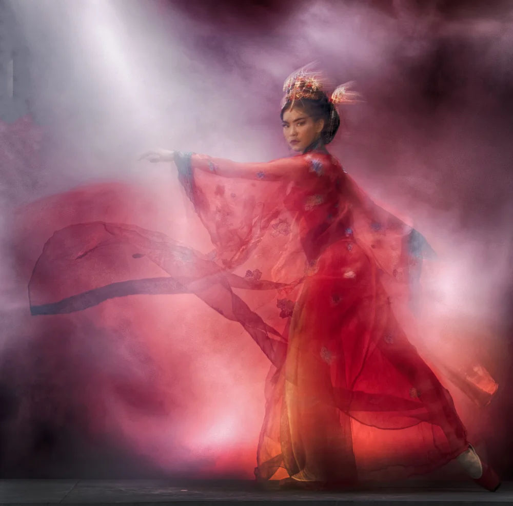 Hartojo, Muliani Angela: CNY bailarina4