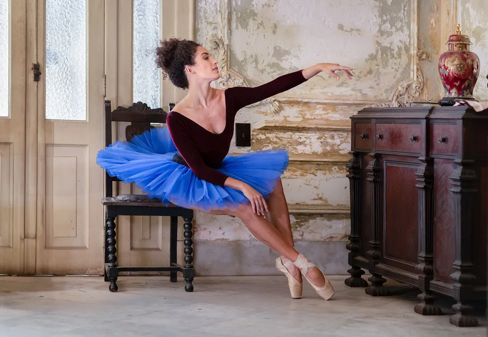 Raga, Gil Joan: Dancer in Vedado