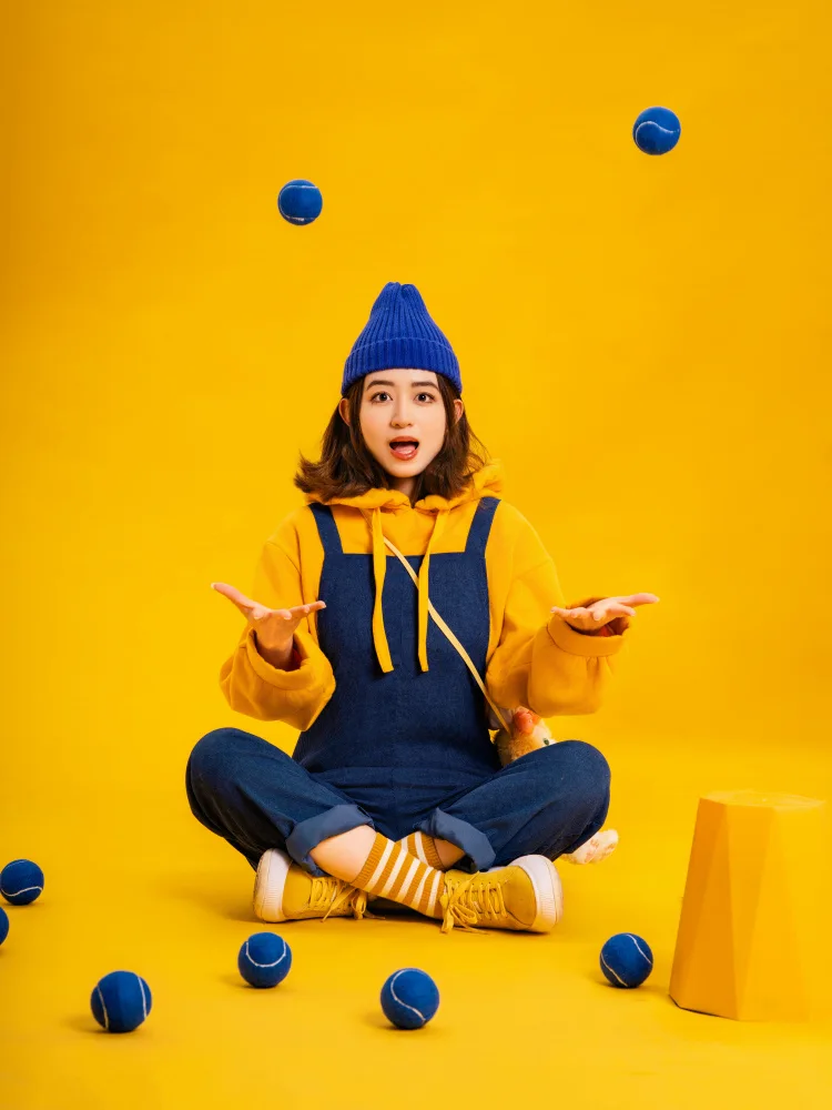 Feng, Ronnie: Chromalicious - Azul y Amarillo