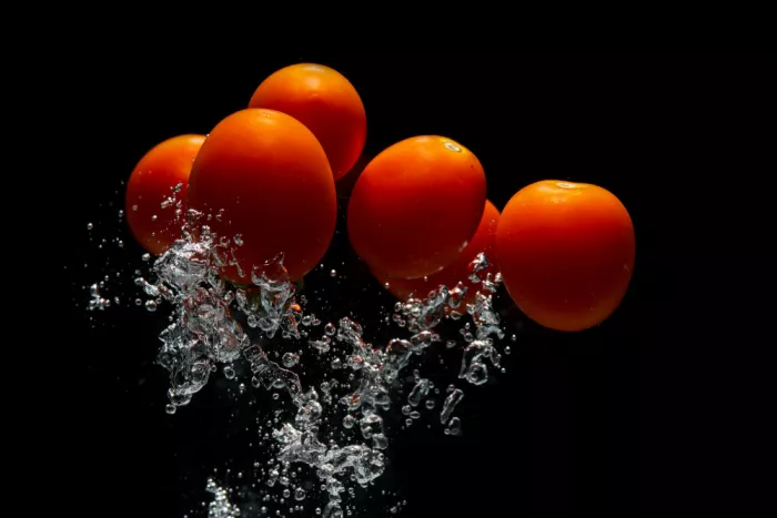 akyurt, engin: Tomates rojos