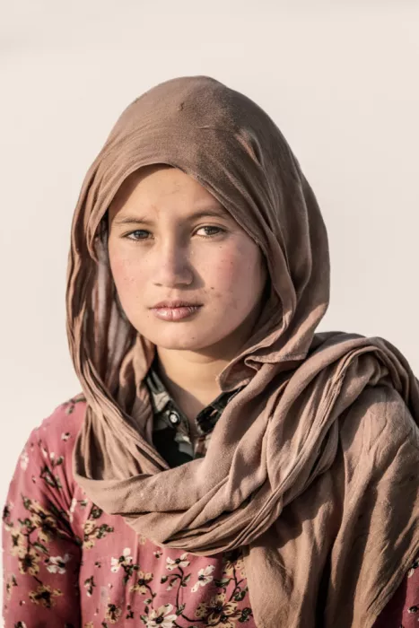 Cole, Trevor: Jeune Afghane
