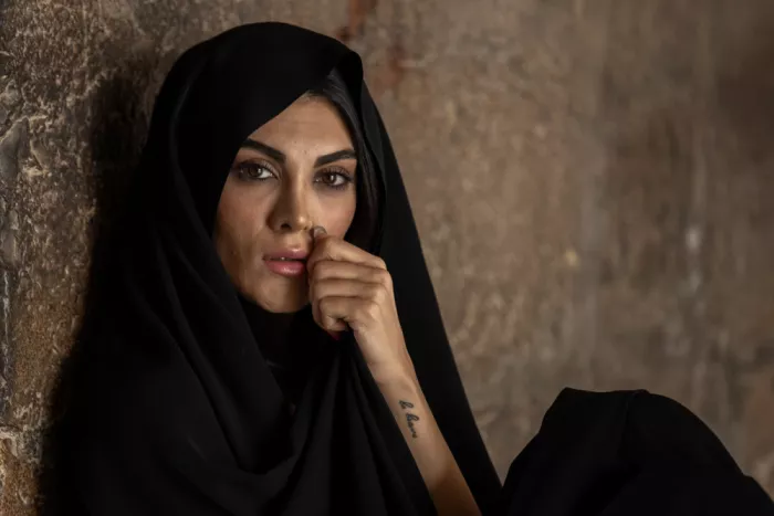 Topalismailoglu, Nevra: Chica de Isfahán