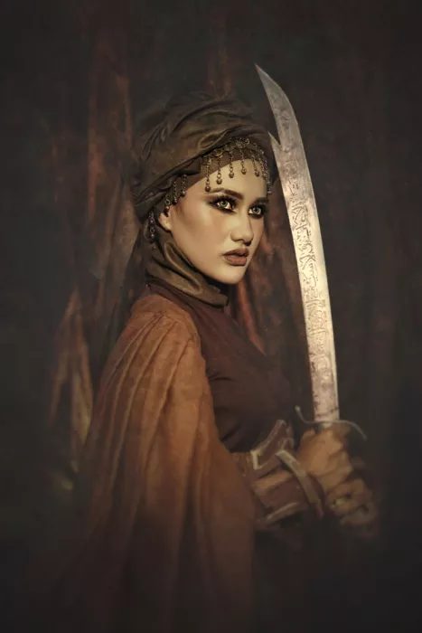 Setiadi, Ajar: Heroic woman