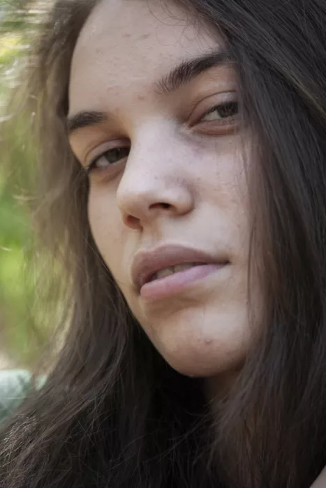 akyurt, engin: portrait of an attractive girl