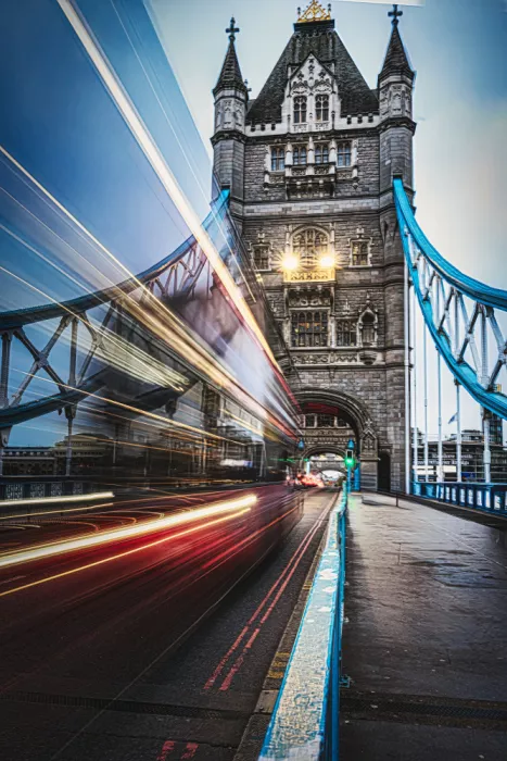 Ladan, Robbert: Tower Bridge