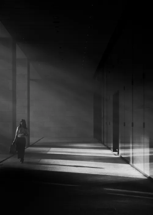 ISHIKAWA, HISASHI: Wo Licht auf Schatten trifft