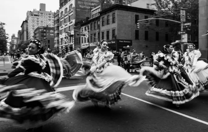 Zhang, Tong: New York Dance Parade
