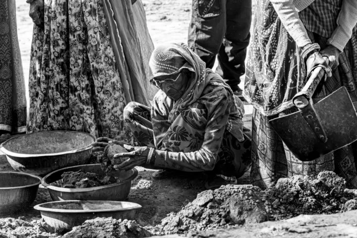 Engelman, Tibi: Women of the village
